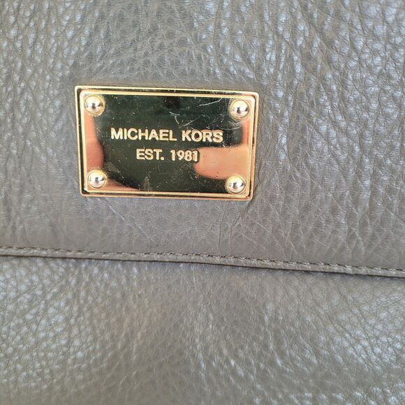 Michael Kors Gray Soft Leather Envelope Bag Chain Medium Flap Shoulder Purse - Picture 7 of 9